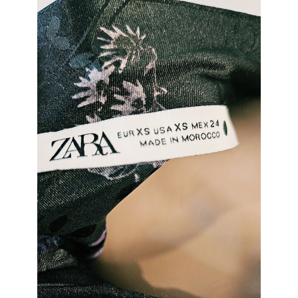 Zara Women's Floral Dress Size XS - Picture 9 of 9